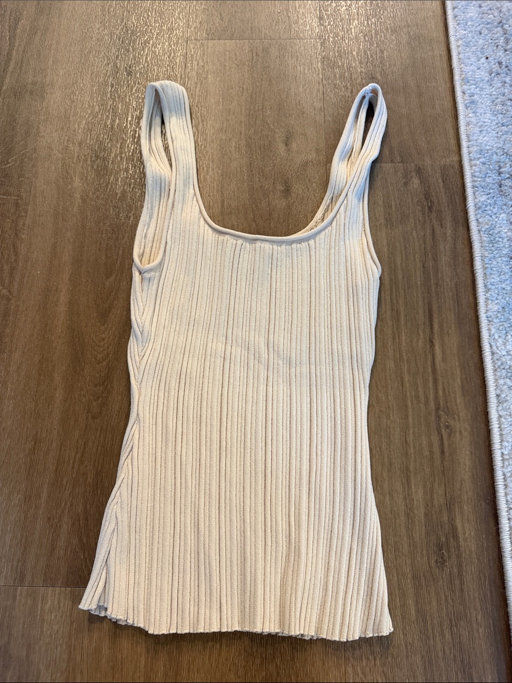 DISSH Ribbed Scoop Tank Top - Cream